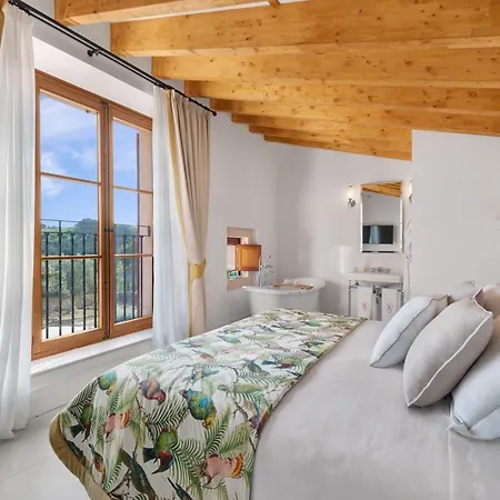 Hotel Sa Bastida Luxury Retreat & Adults Only 4*